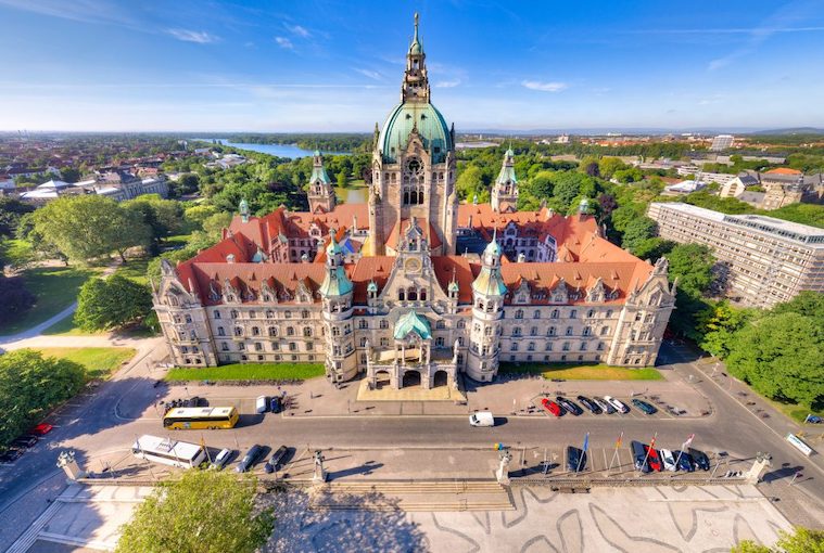 Hannover_Living_Rathaus-1024x688-1-1