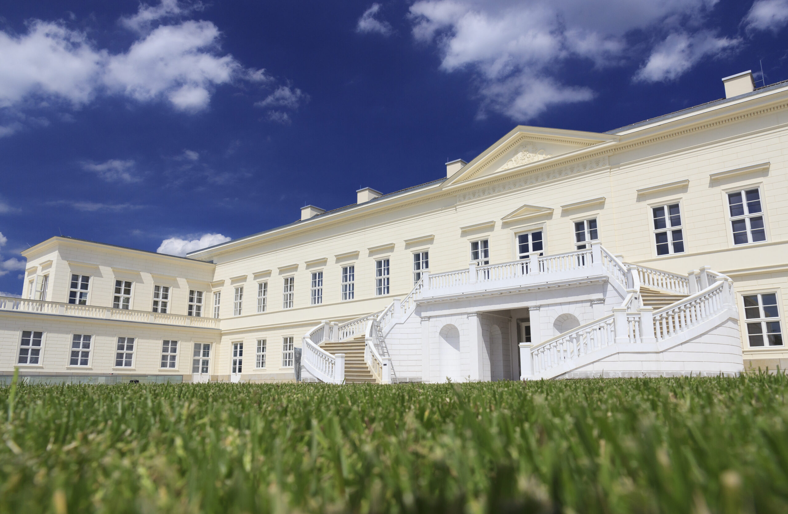 Schloss-Herrenhausen-Lars-Gerhardts-4-scaled-1-1