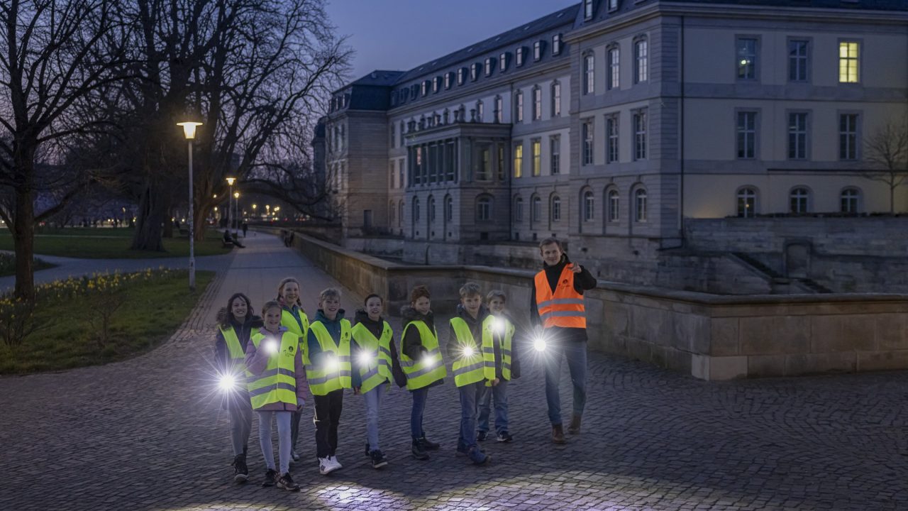 Taschenlampen-Tour für Kinder
